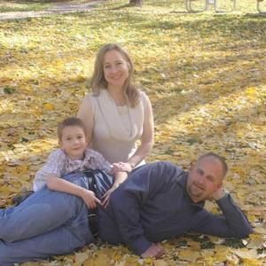 Meet your Posher, Tera